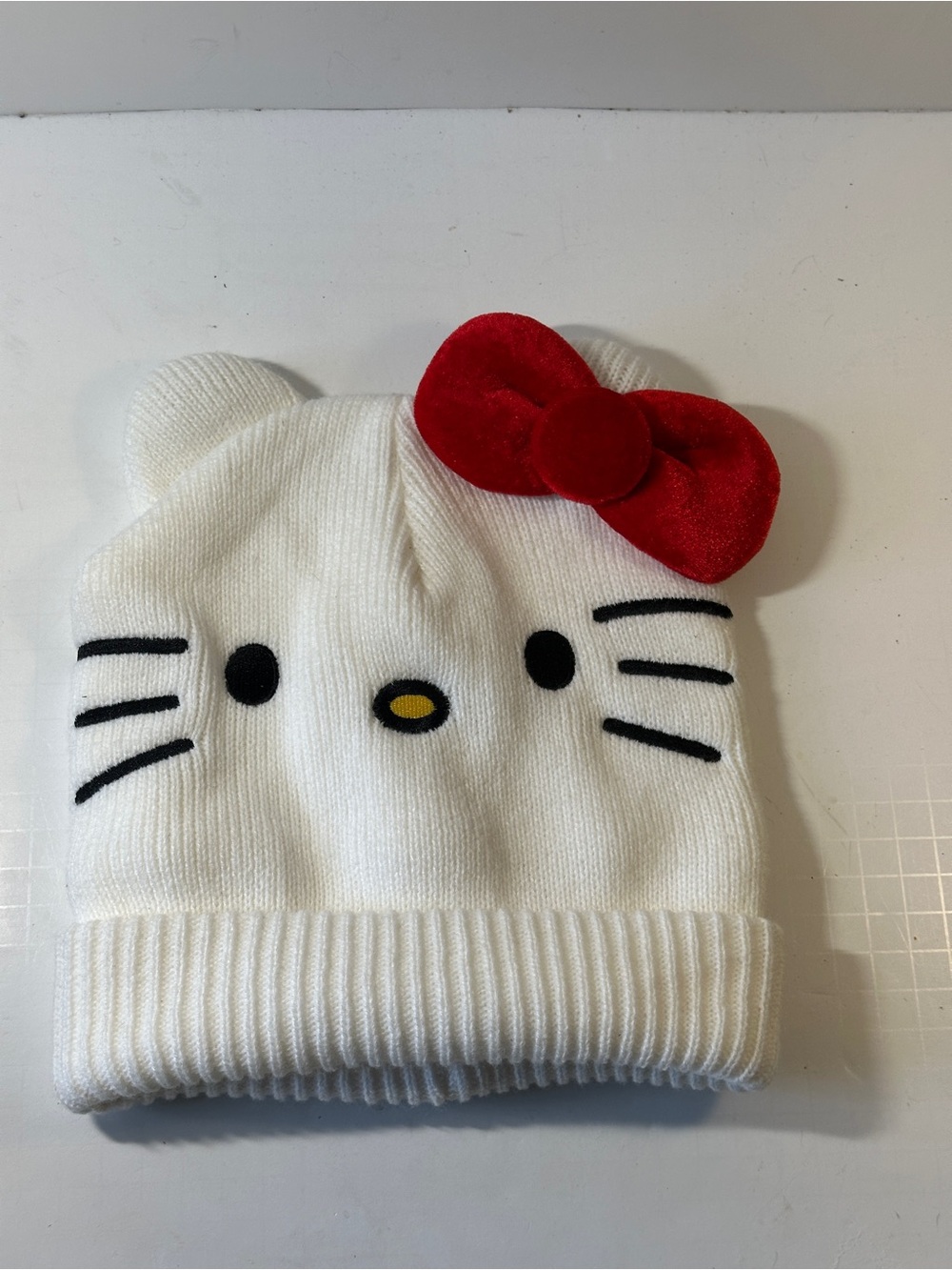 Hello Kitty Sanrio White Knit Beanie Red Bow Cat Ears OSFM